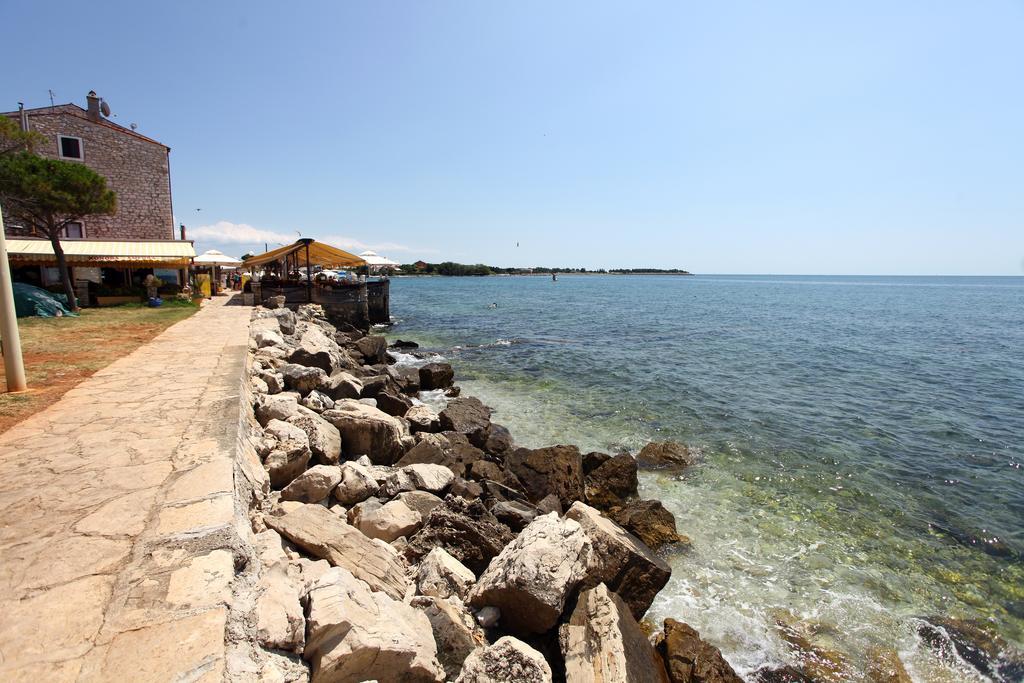 Lovely Apartment Es Umag Ngoại thất bức ảnh